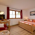 Steakhouse & Crazy Horse 3*