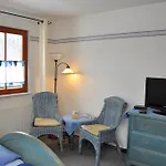 Gæstehus Steakhouse & Crazy Horse 3*