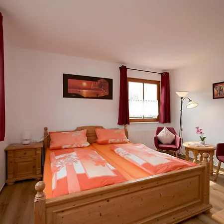 Gæstehus Steakhouse & Crazy Horse Suhl